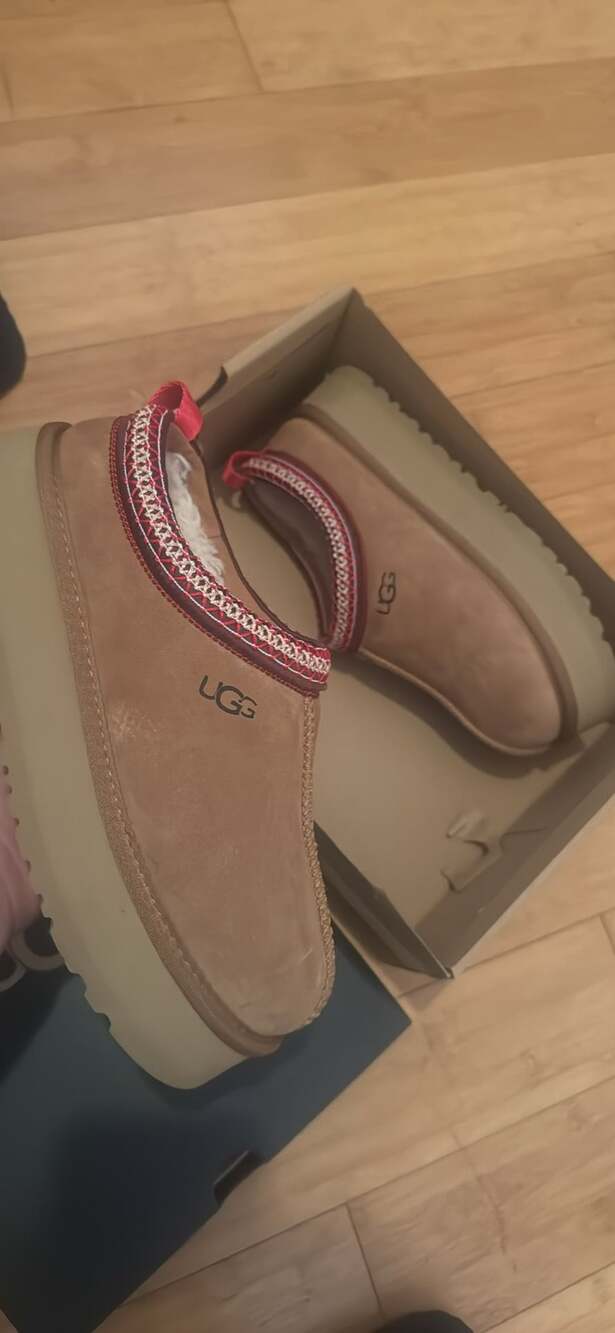 UGG Tazz Platform Slippers Chestnut Brown New
